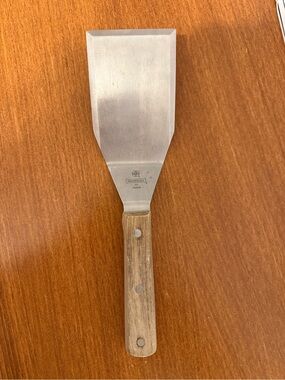 Mundial Stainless Steel vintage Turner Spatula with Wooden Handle